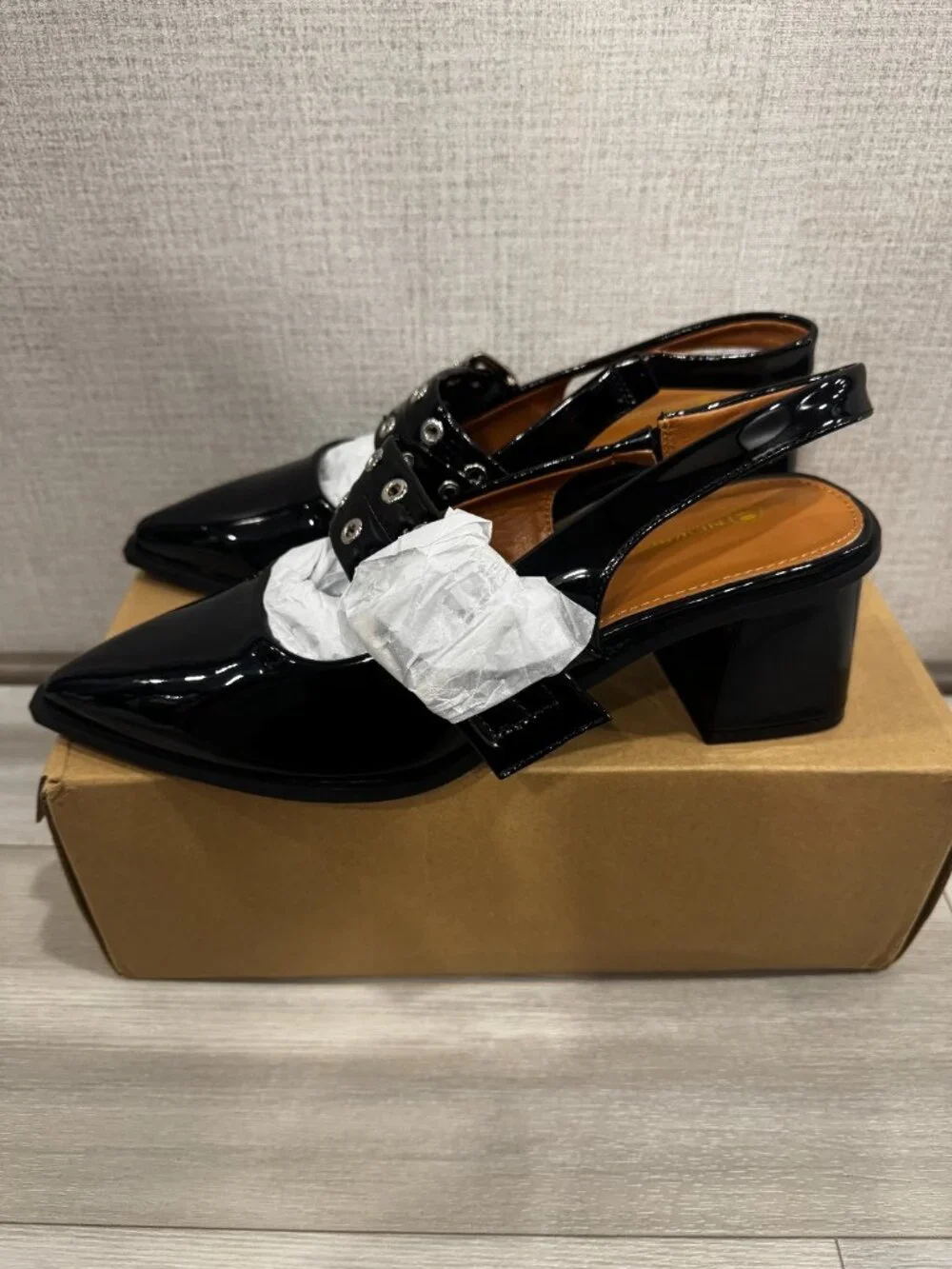 NEWBELLA Black Patent Mary Jane Slingback | Grommet Buckle | Block Heel 8.5 NIB - Picture 6 of 15